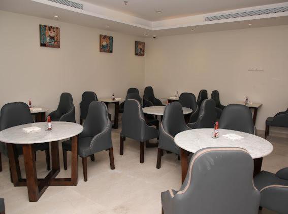 Al Raha Apartment Hotel Djedda Buitenkant foto